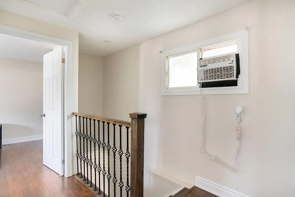 Apartment Mordern 3 Bedrooms Home In Brampton